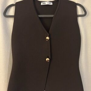Zara Brown V-Neck Knit Vest with Button Detail